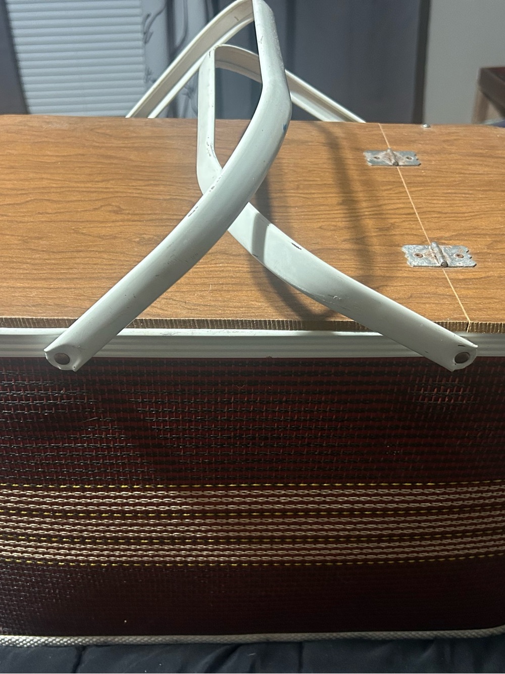 Woven Straw Picnic Tote Bag in Red with White Trim - Picture 5 of 5